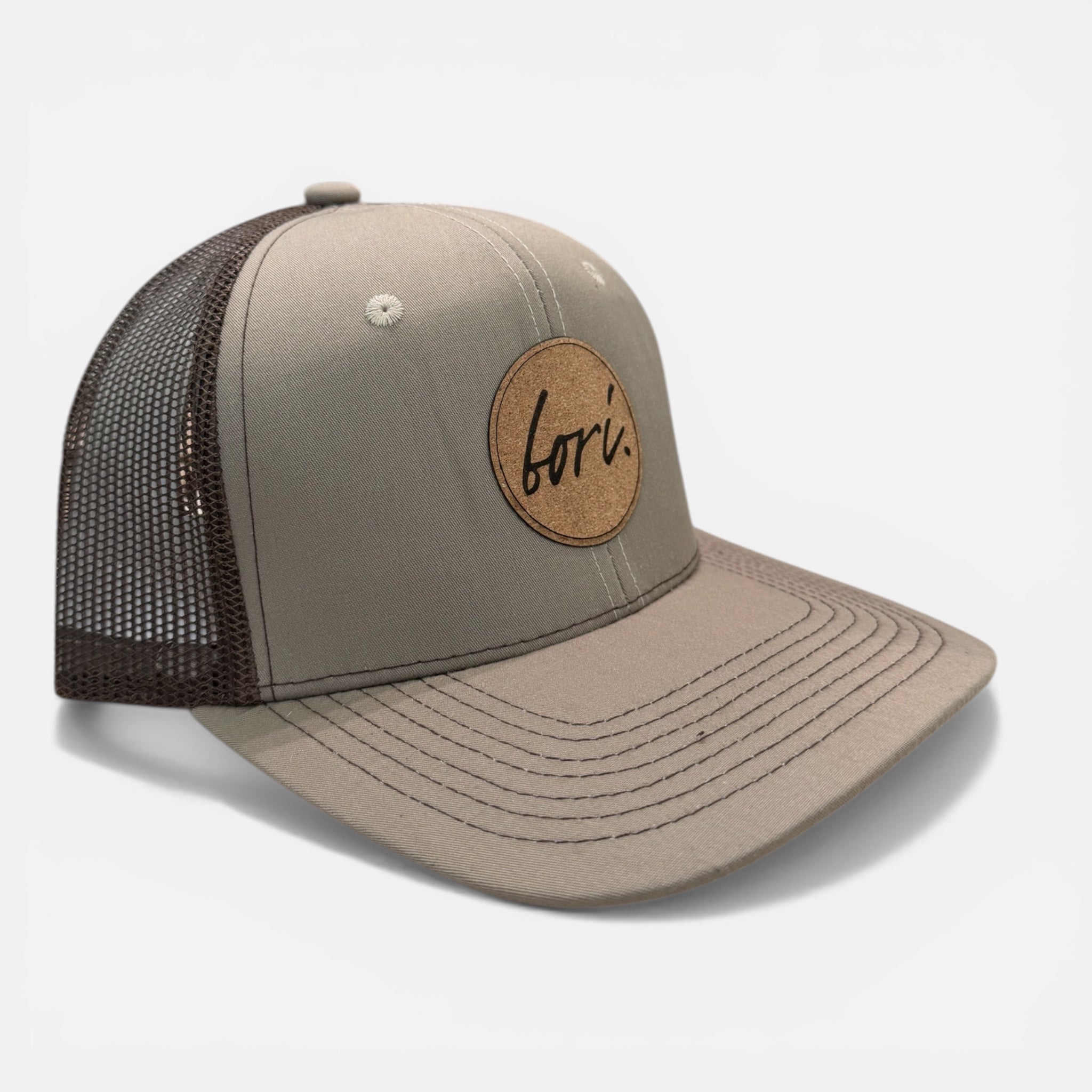 Trucker Crema y Brown