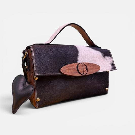 Adelaida Cow Leather and Wood Purse